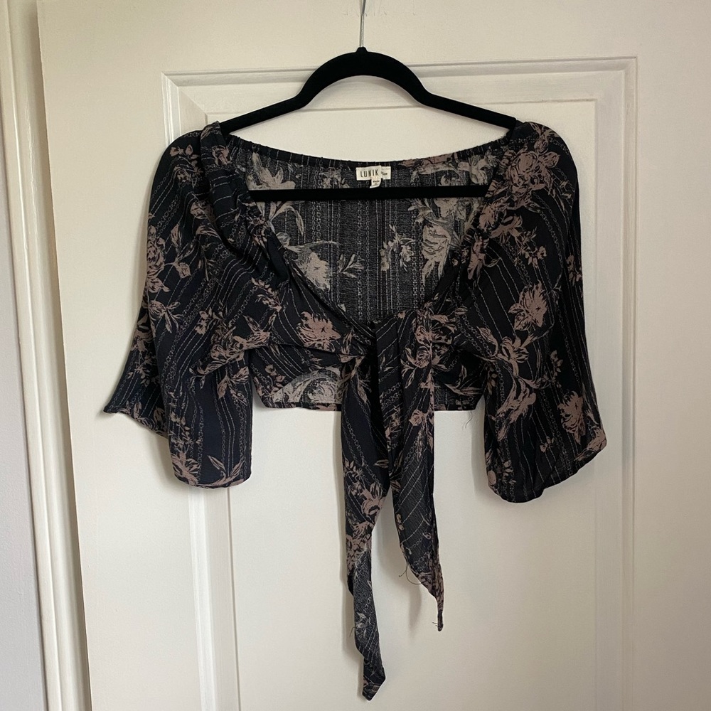 Size S/M floral Lunik co-ord matching set